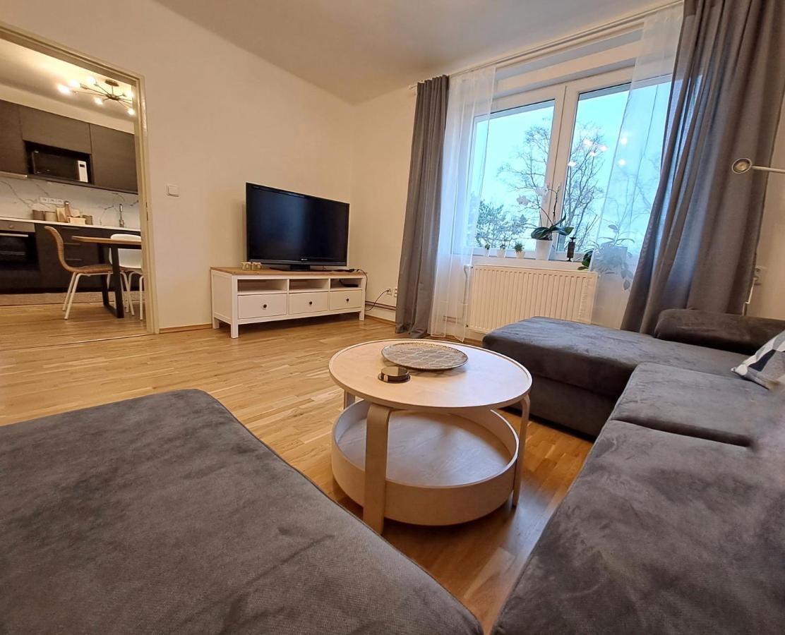 Apartmanovy Dum Se Zahradou V Klidne Casti Prahy Appartement