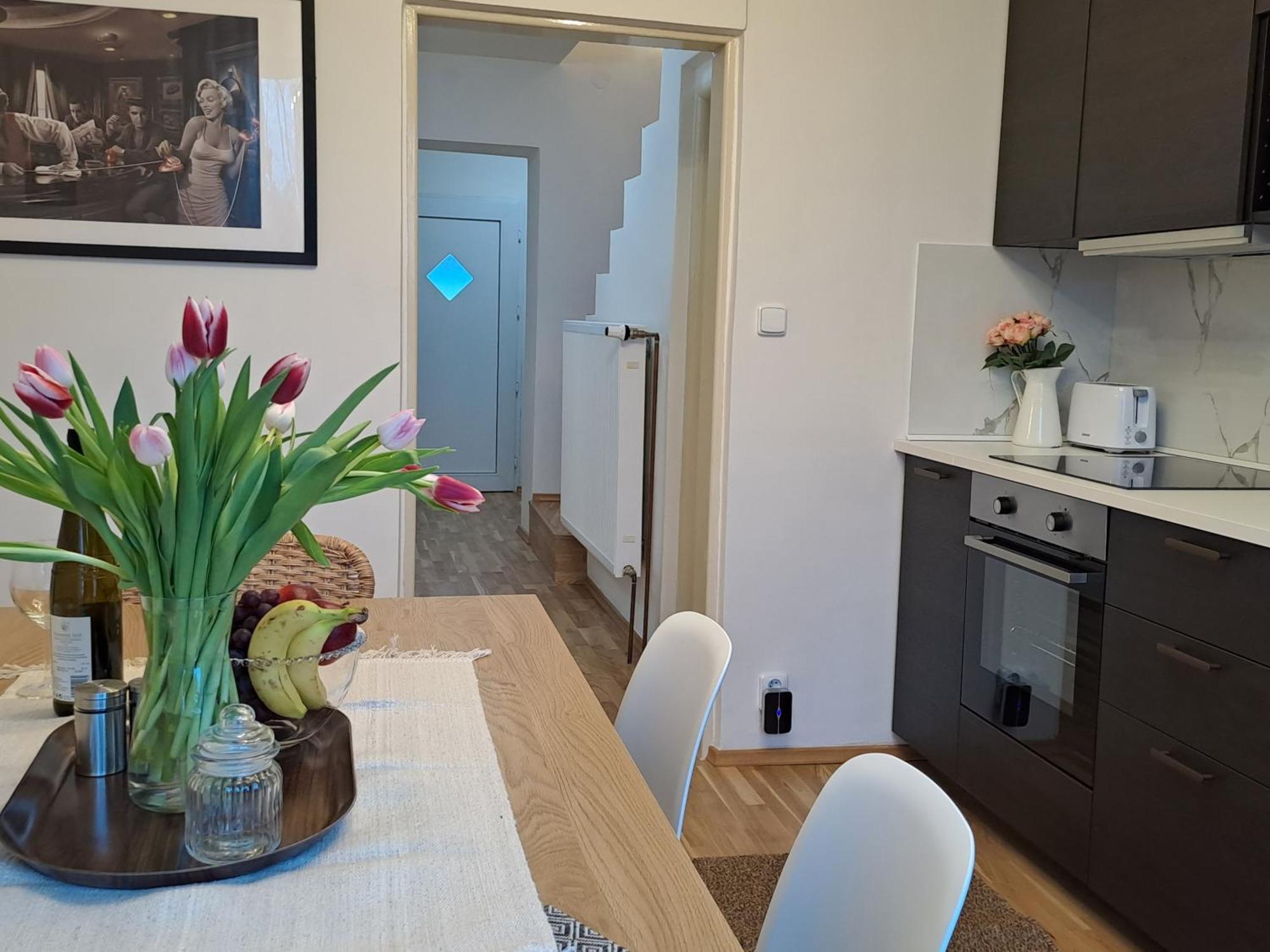 Appartement Apartmanovy Dum Se Zahradou V Klidne Casti Prahy