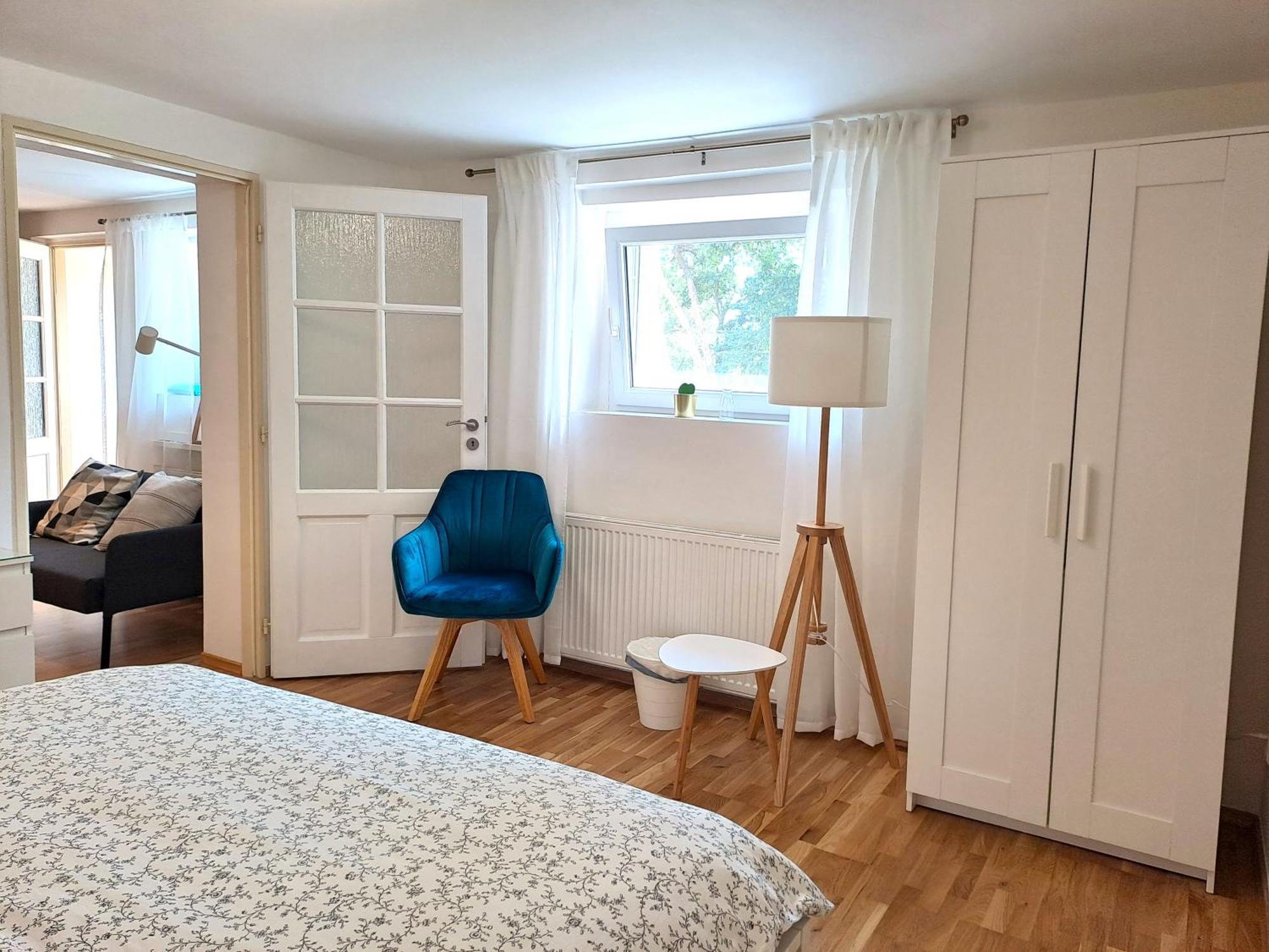 Apartmanovy Dum Se Zahradou V Klidne Casti Prahy * Praag